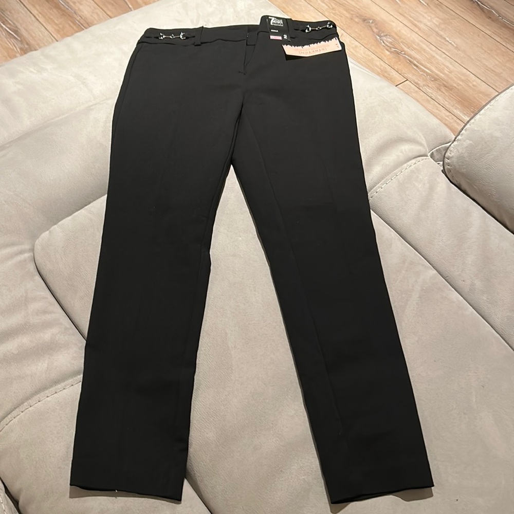 NWT New York and company black ankle pants